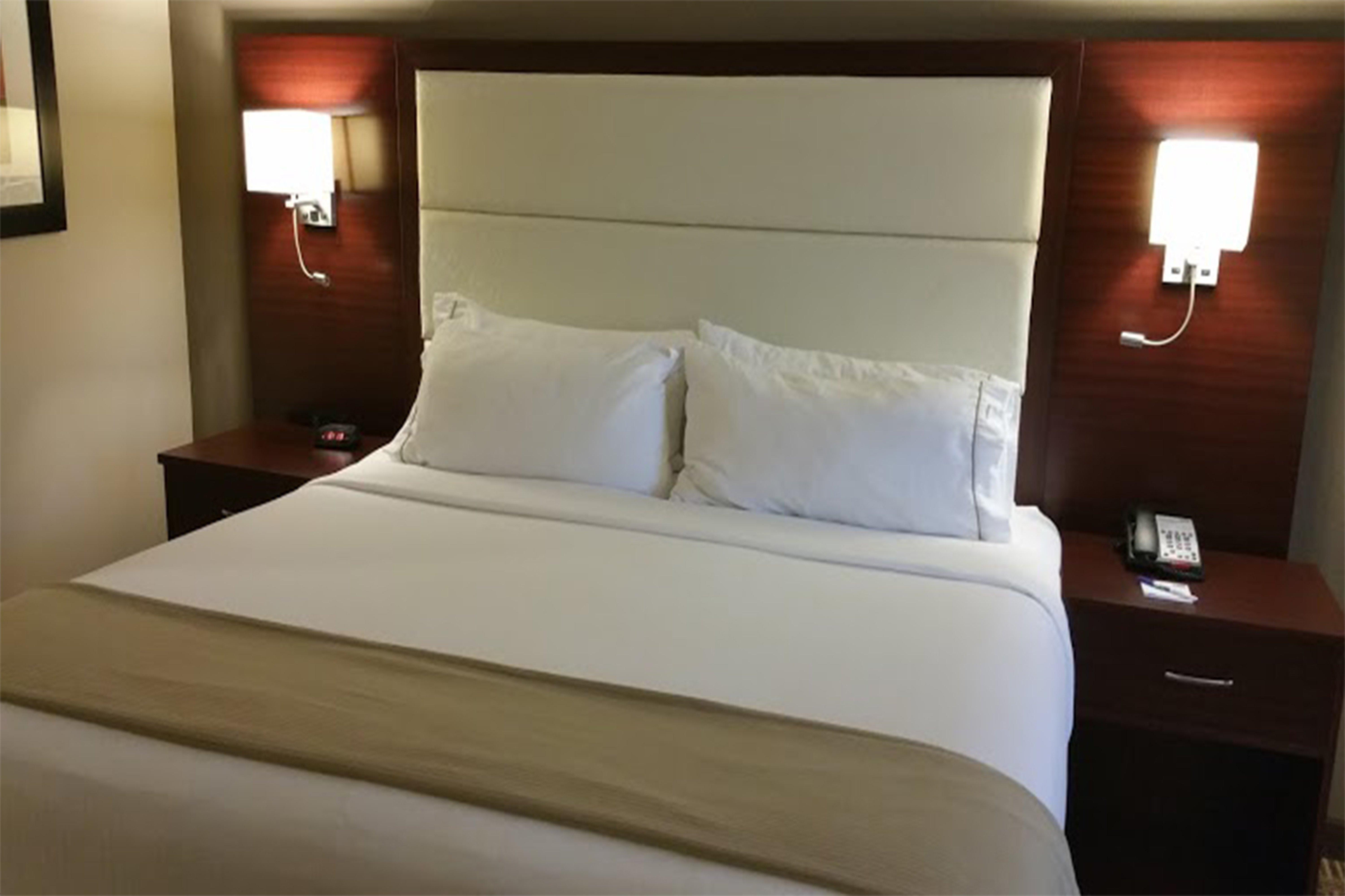 Holiday Inn Express & Suites Lantana By Ihg Eksteriør bilde